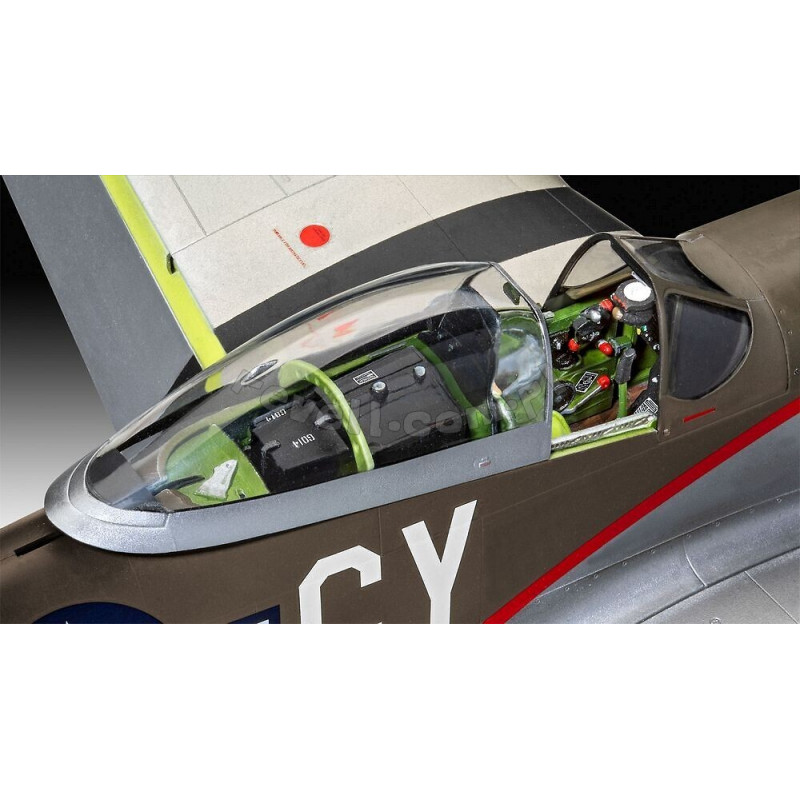 REVELL 1/32 P-51D-15-NA MUSTANG (03838)  LATE VERSION