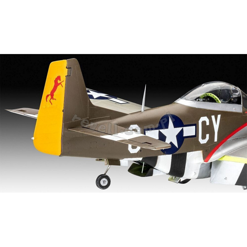 REVELL 1/32 P-51D-15-NA MUSTANG (03838)  LATE VERSION