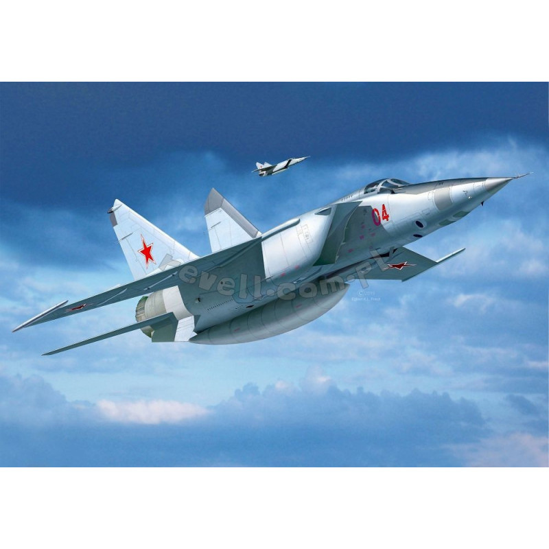 REVELL 1/72 MIG-25 RBT "FOXBAT B" (03878)