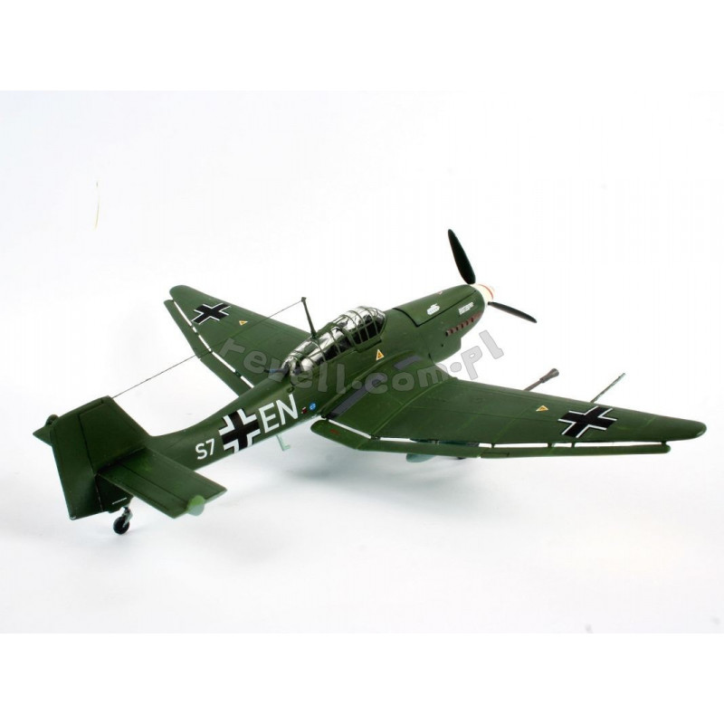 REVELL 1/72 JUNKERS JU-87 G/D TANK BUSTER (04692)