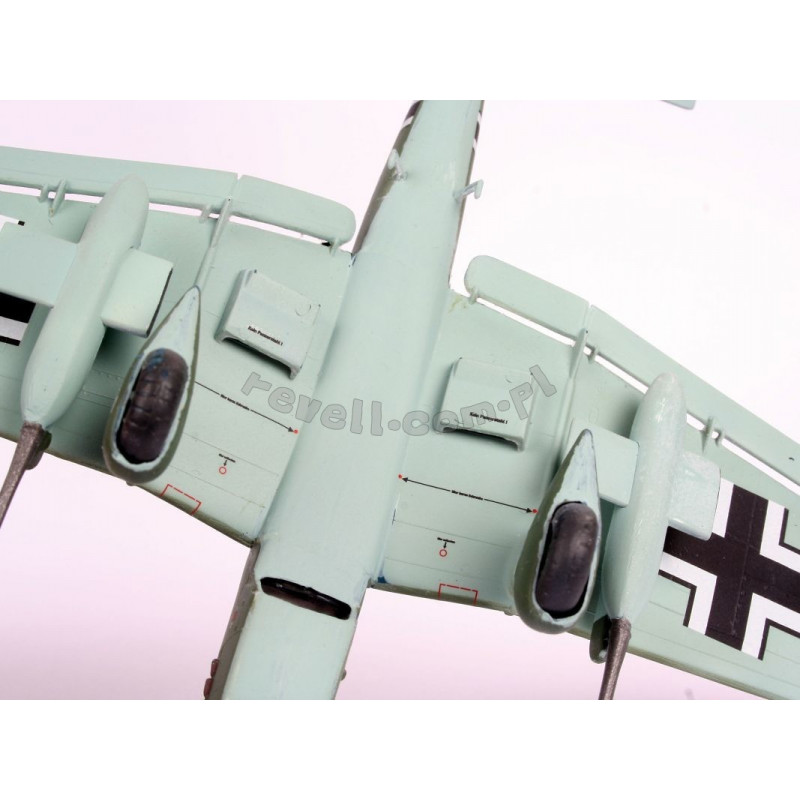 REVELL 1/72 JUNKERS JU-87 G/D TANK BUSTER (04692)