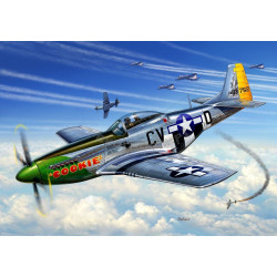 REVELL 1/72 NORTH AMERICAN P-51D MUSTANG (04148)