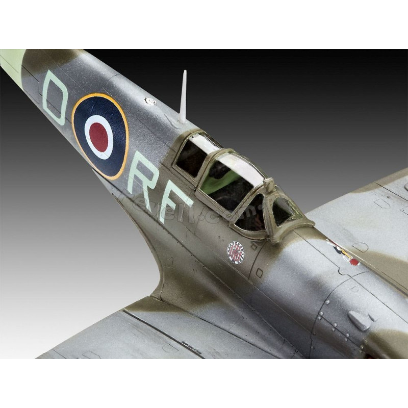 REVELL 1/72 SUPERMARINE SPITFIRE Mk.Vb MODEL SET (03897)
