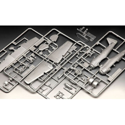 REVELL 1/72 T-6 G TEXAN (03924)