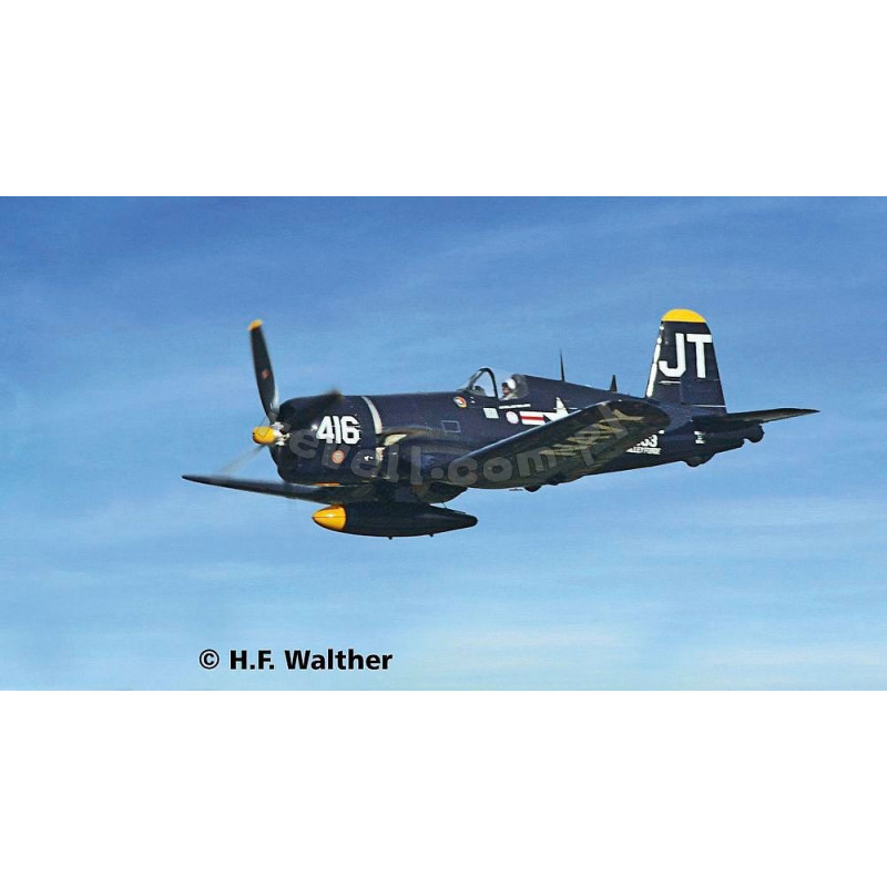 REVELL 1/72 VOUGHT F4U-1A CORSAIR (03983)