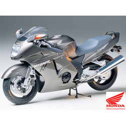 TAMIYA 1/12 HONDA CBR 1100...