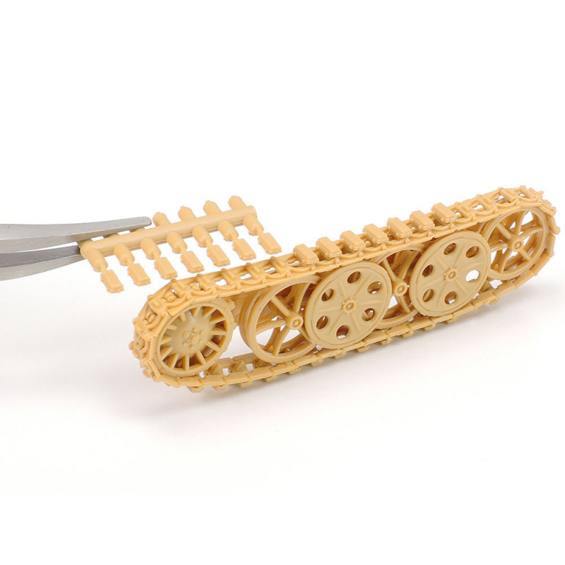 TAMIYA 1/35 GERMAN SD.KFZ.2 KETTENKRAFTRAD (35377)