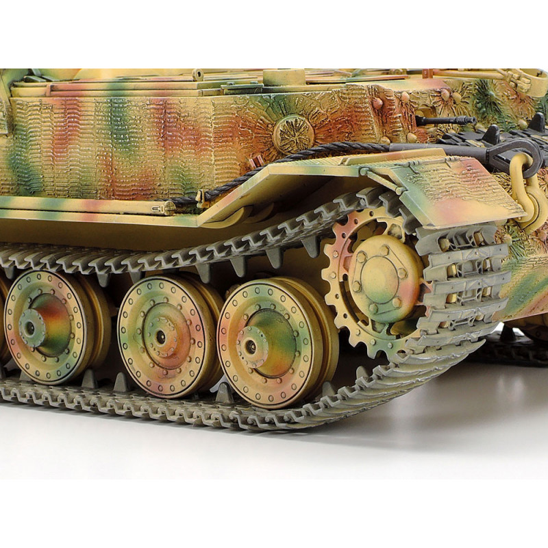 Tamiya 1/35 Military miniature series No.325 German Army Heavy tank  destroyer Elephant Plastic model 35325 TM35325// Models