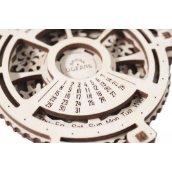 UGEARS DATE NAVIGATOR (70036) mechanický model
