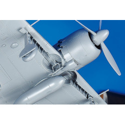 TAMIYA 1/72 MITSUBISHI A6M5 ZERO FIGHTER (ZEKE) 60779