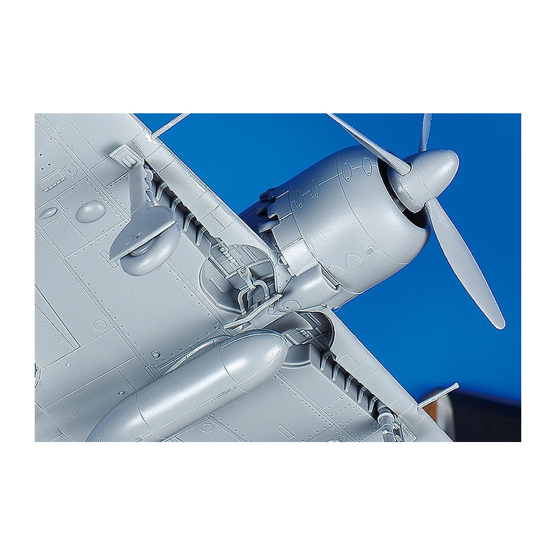 TAMIYA 1/72 MITSUBISHI A6M5 ZERO FIGHTER (ZEKE) 60779