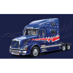 ITALERI 1/24 VOLVO VN 780 (3892)