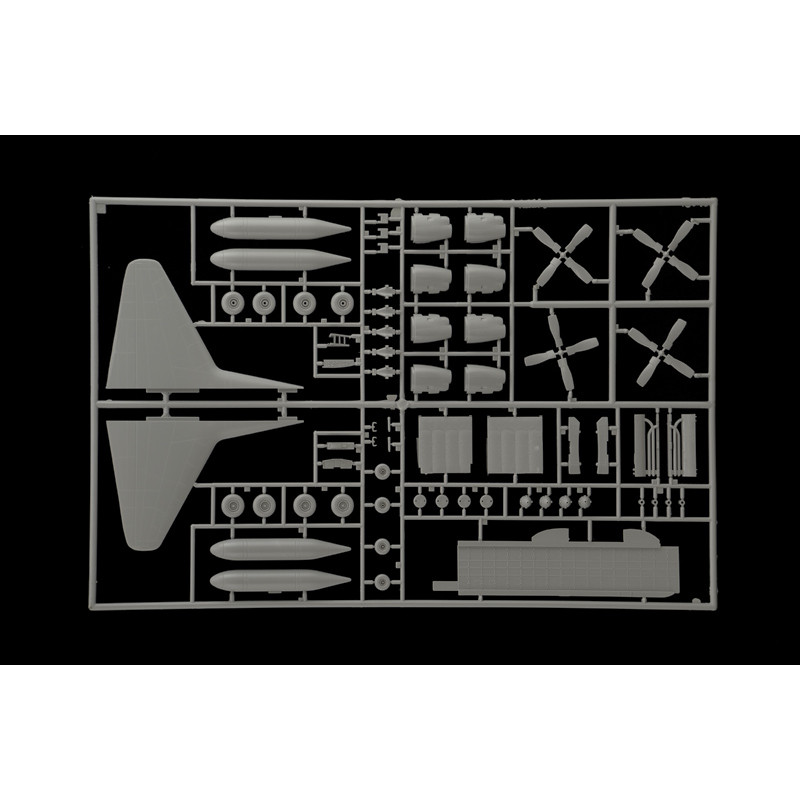 ITALERI 1/72 AC 130H HERCULES SPECTRE (1310)