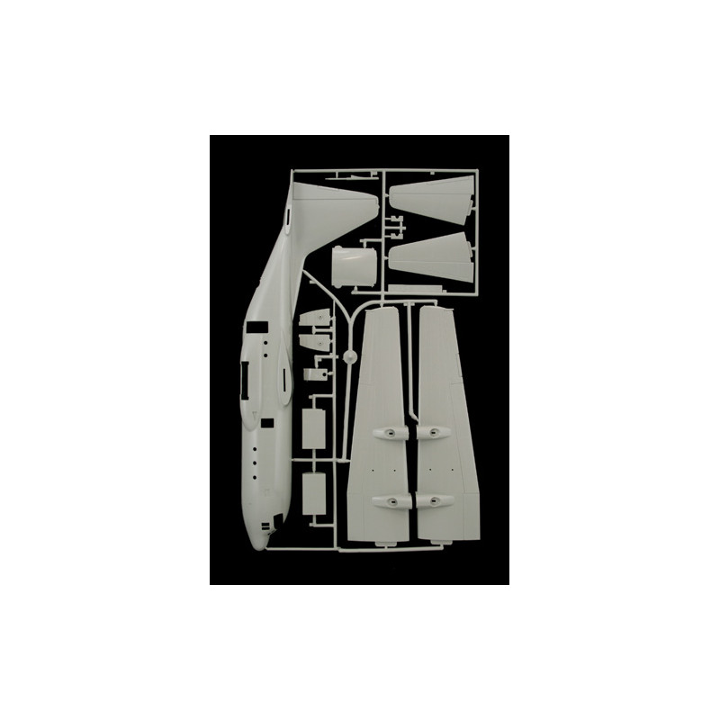 ITALERI 1/72 C-130 E/H HERCULES (0015)