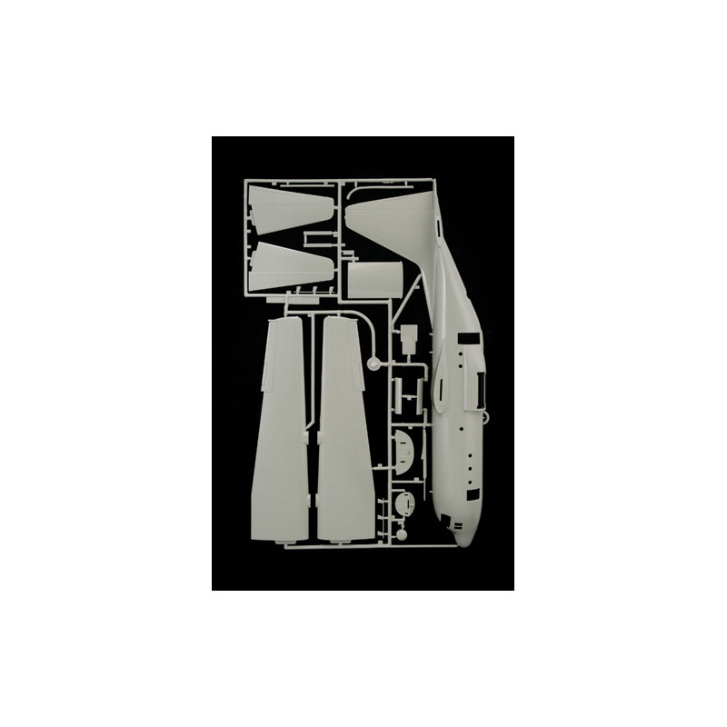 ITALERI 1/72 C-130 E/H HERCULES (0015)