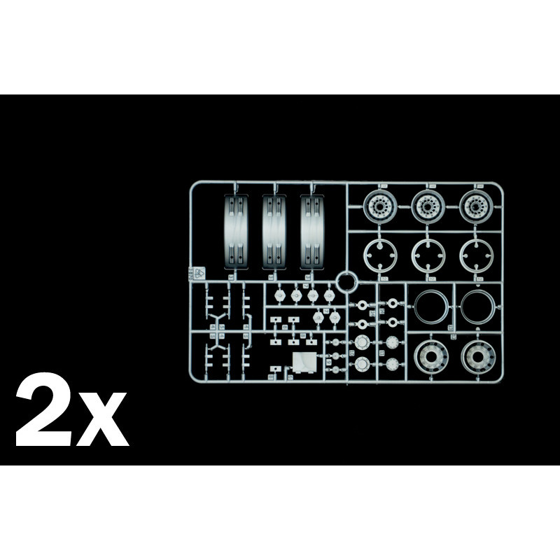 ITALERI 1/24 CURTAINSIDE TRAILER (3918)