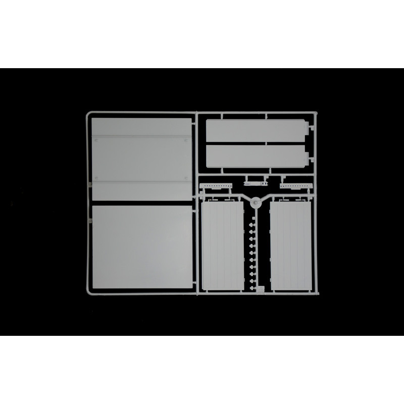 ITALERI 1/24 CURTAINSIDE TRAILER (3918)