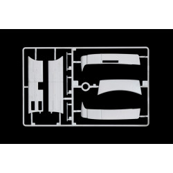 ITALERI 1/24 IVECO HI-WAY E.5 "ABARTH" (3934)