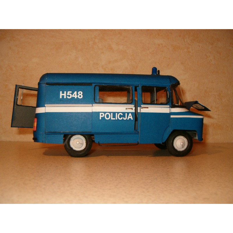 MODEL AUTA NYSA 522 MILICJA (18/06)