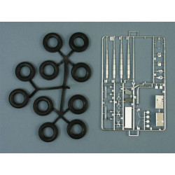 ITALERI 1/24 AMERICKÝ NÁKLADNÍ VŮZ (3825)