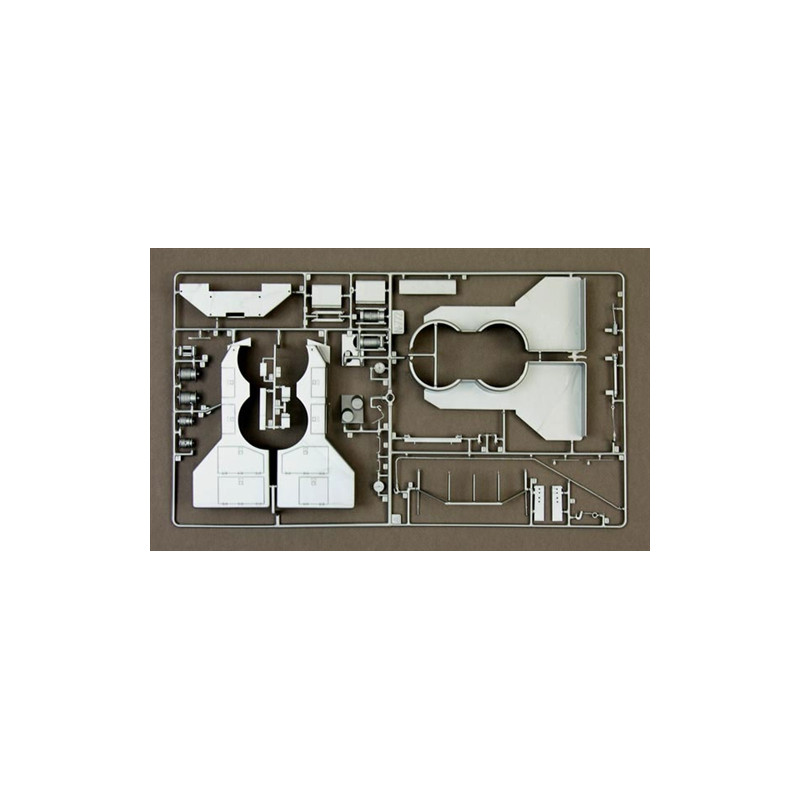 ITALERI 1/24 AMERICKÝ NÁKLADNÍ VŮZ (3825)