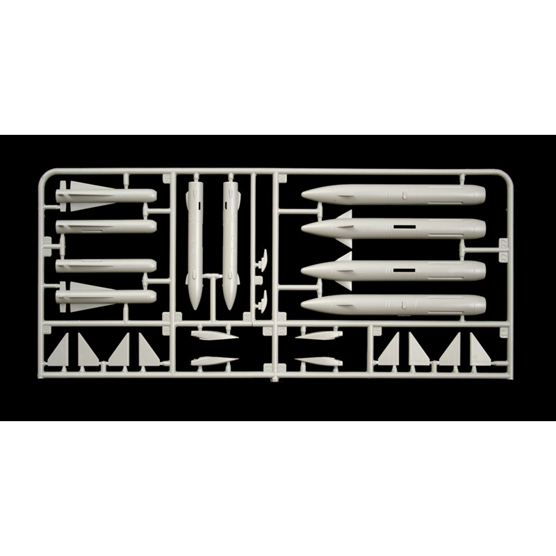 ITALERI 1/48 JAS 39 A GRIPEN (2638)