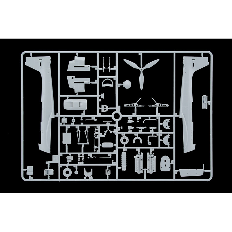 ITALERI 1/48 JUNKERS JU-87B STUKA "BITVA O BRITÁNII" (2807)