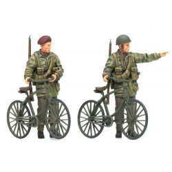 TAMIYA 1/35 BRITŠTÍ VÝSADKÁŘI A JÍZDNÍ KOLA (35333)