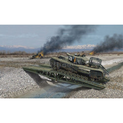 REVELL 1/76 CHURCHILL A.V.R.E. (03297)