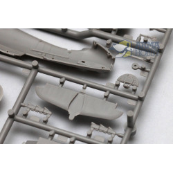 ARMA HOBBY 1/72 HURRICANE Mk I NAVY      COLOURS MODEL KIT (70022)