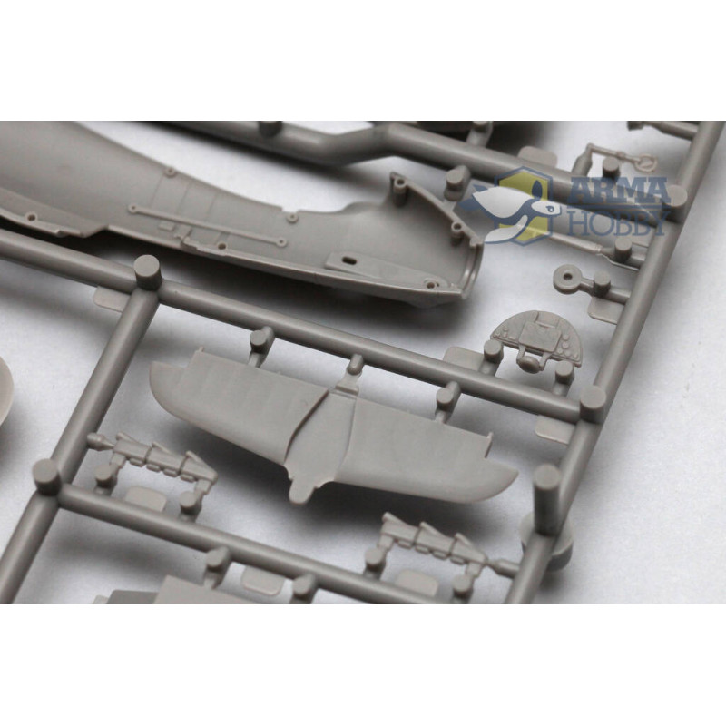 ARMA HOBBY 1/72 HURRICANE Mk I EASTERN   FRONT (70025)