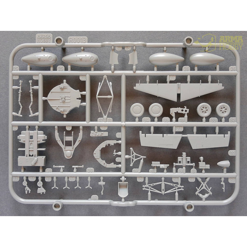 ARMA HOBBY 1/72 FM-2 WILDCAT - STAVEBNICE MODELU (70033)