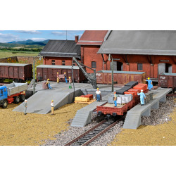 KIBRI 38620 H0 NAKLÁDACÍ RAMPA S JEŘÁBEM