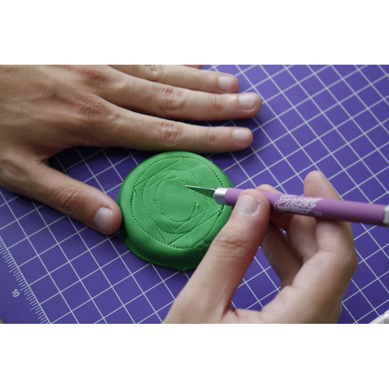 EXCEL MODELING KNIFE K18 WITH RUBBERIZED HANDLE PURPLE (EX16025)