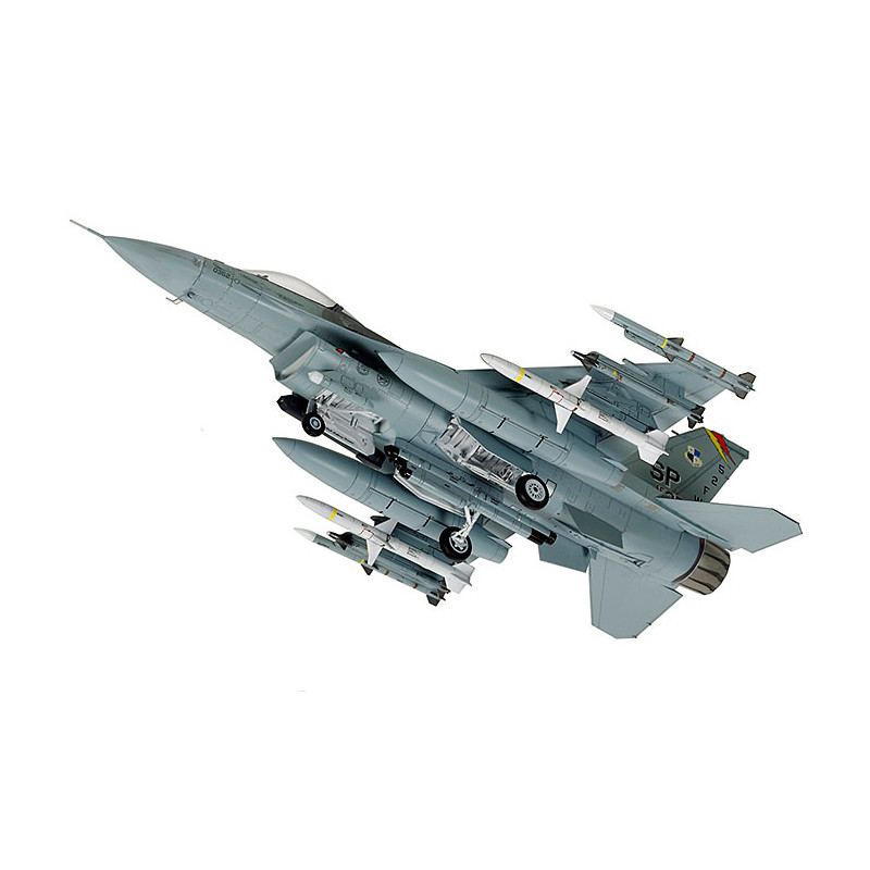 TAMIYA 1/72 LOCKHEED MARTIN F-16CJ       FIGHTING FALCON  w/FULL EQUIPMENT (60788)