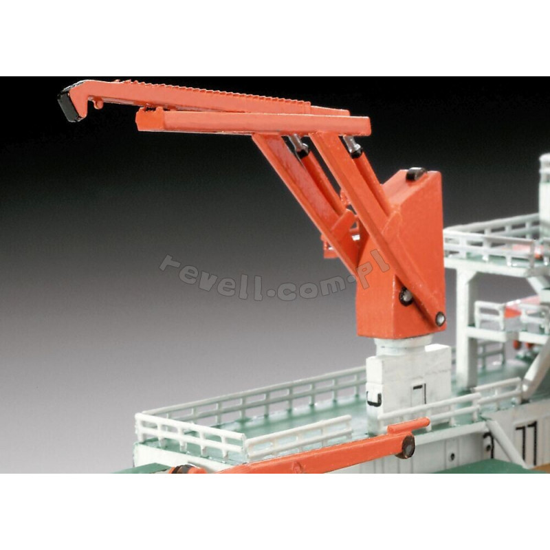 REVELL 1/300 NĚMECKÁ VÝZKUMNÁ LOĎ METEO (05218)