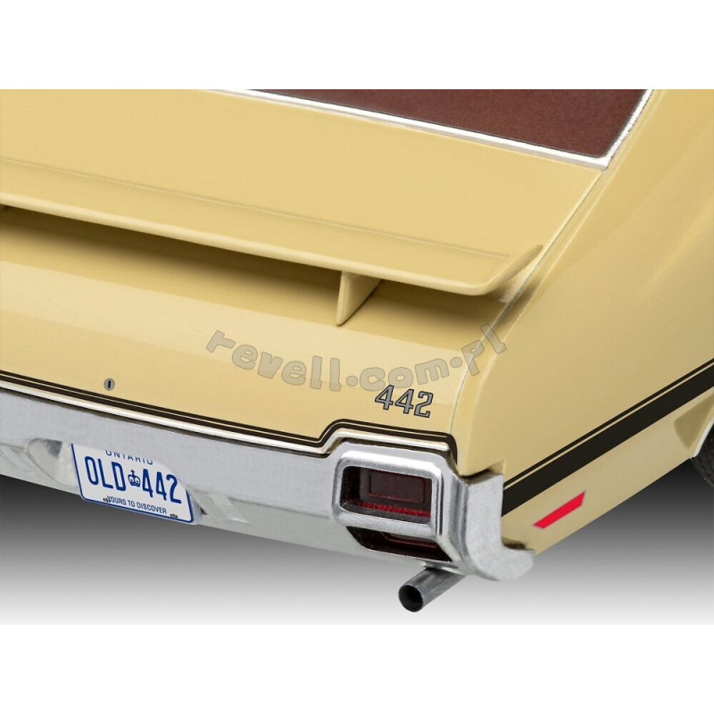 REVELL 1/25 `71 OLDSMOBILE 442 COUPE (07695)
