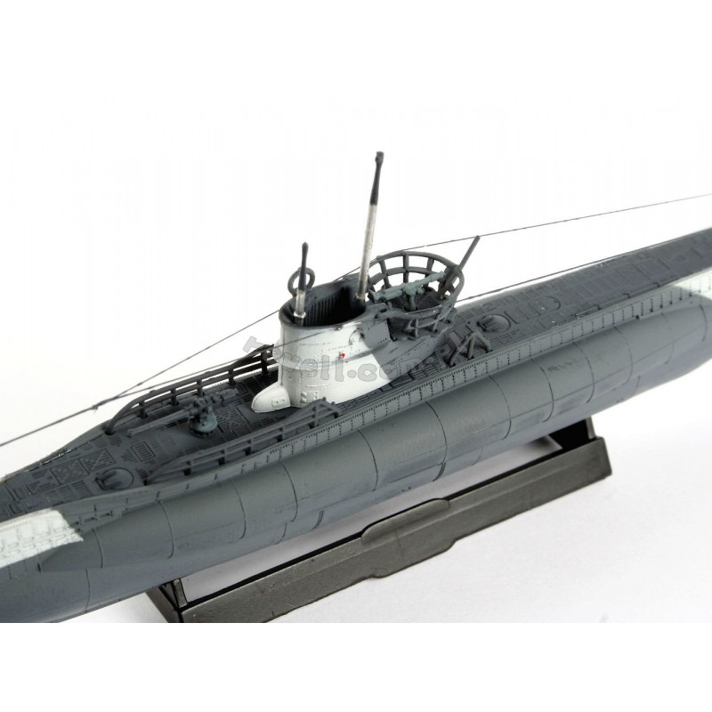 REVELL 1/350 NĚMECKÁ PONORKA TYP VII C (05093)