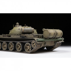 ZVEZDA 1/35 SOVĚTSKÝ HLAVNÍ BOJOVÝ TANK (3622)