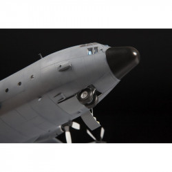 ZVEZDA 1/72 AMERICAN HEAVY TRANSPORT PLANE C-130H (7321)