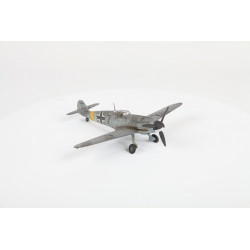 ZVEZDA 1/72 MESSERSCHMITT 109 F2 (7302)