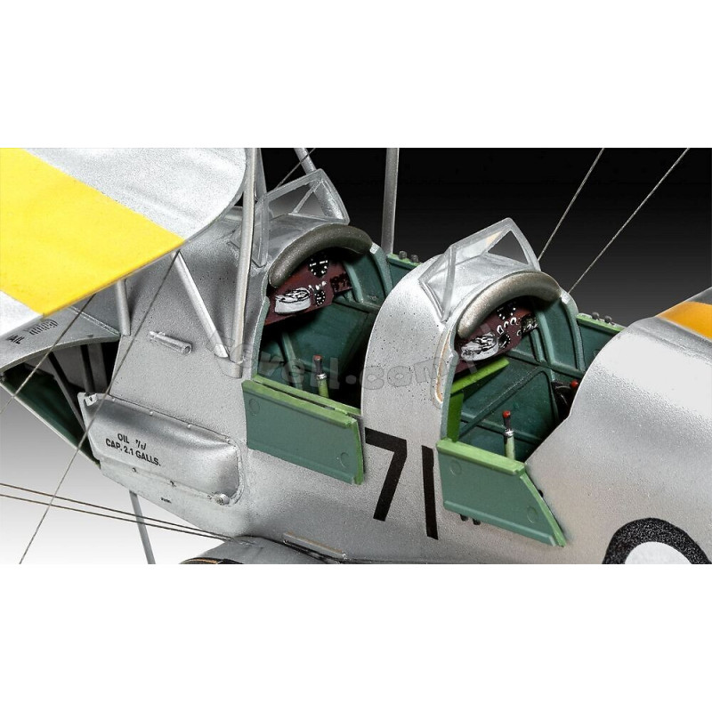 REVELL 1/32 D.H. 82A TIGER MOTH (03827)