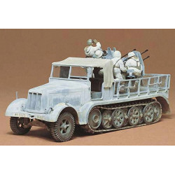 TAMIYA 1/35 GERMAN 8ton...