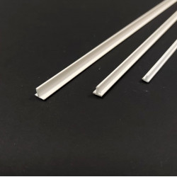 HM PLASTIC TEA 2*2*330 mm (156) MAQUETT